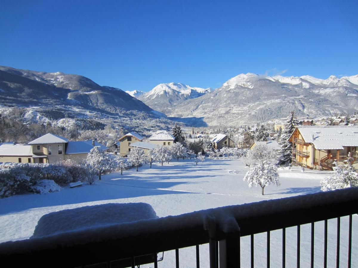 Chez Cat Et Christophe , Chambre Calme Et Lumineuse Chez L'Habitant Avec Vue กิลเลสตร์ ภายนอก รูปภาพ
