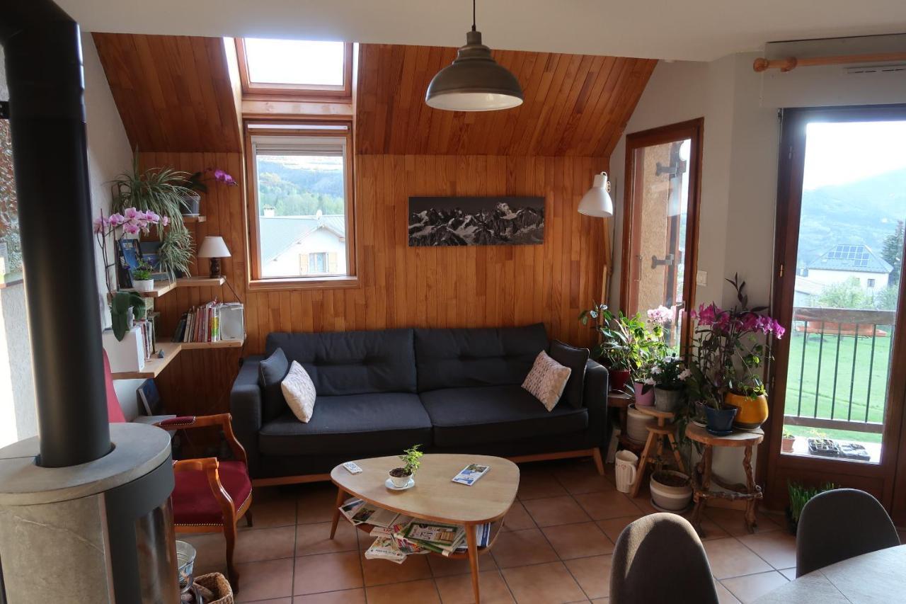 Chez Cat Et Christophe , Chambre Calme Et Lumineuse Chez L'Habitant Avec Vue กิลเลสตร์ ภายนอก รูปภาพ